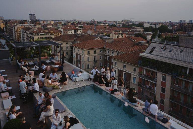 I Mirador, i due rooftop con skybar di 21 House of Stories Navigli
