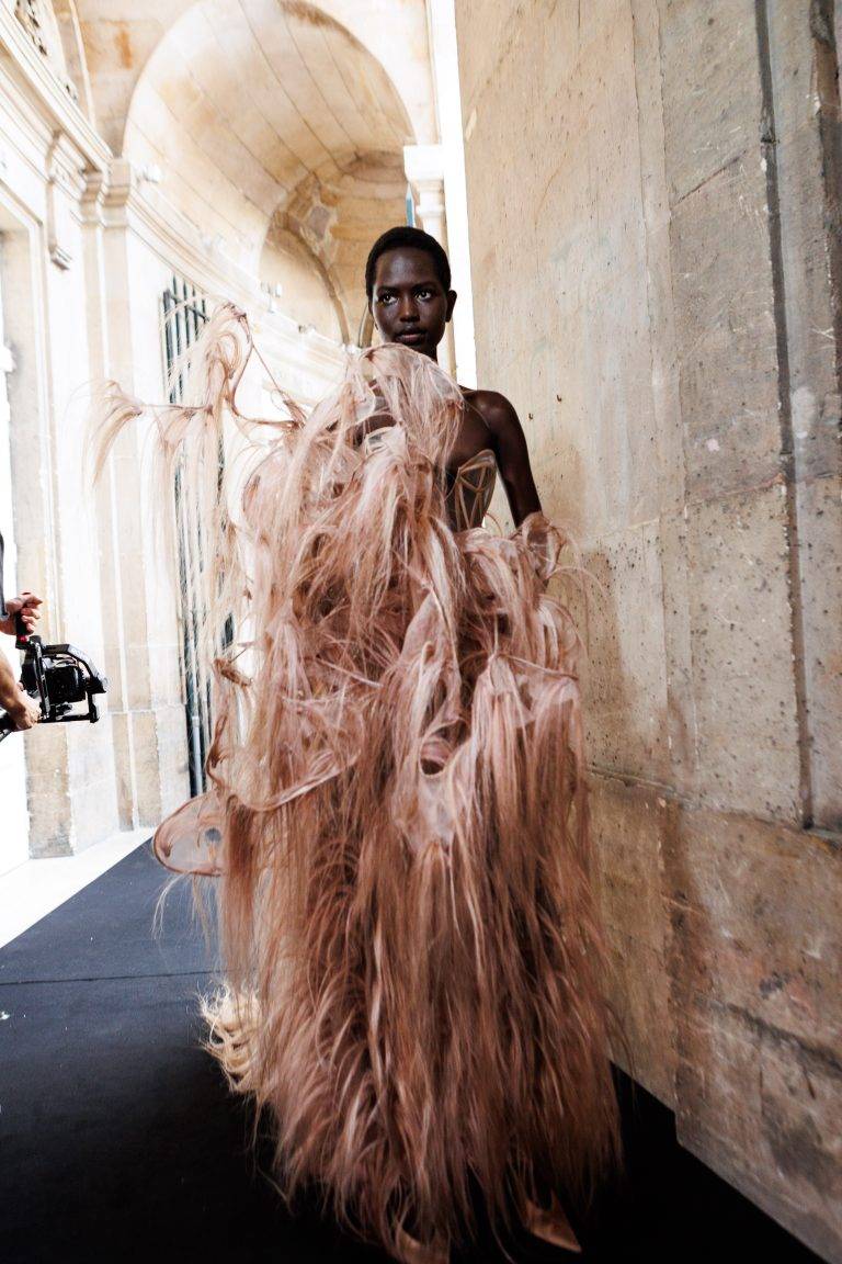  - ASHI’s Voluptuous Haute Couture Fashion Show Asserts His Exaggerated Femininity 