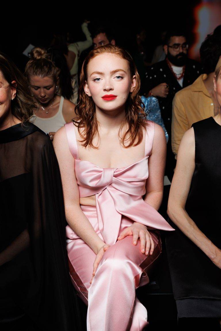  - ASHI’s Voluptuous Haute Couture Fashion Show Asserts His Exaggerated Femininity 