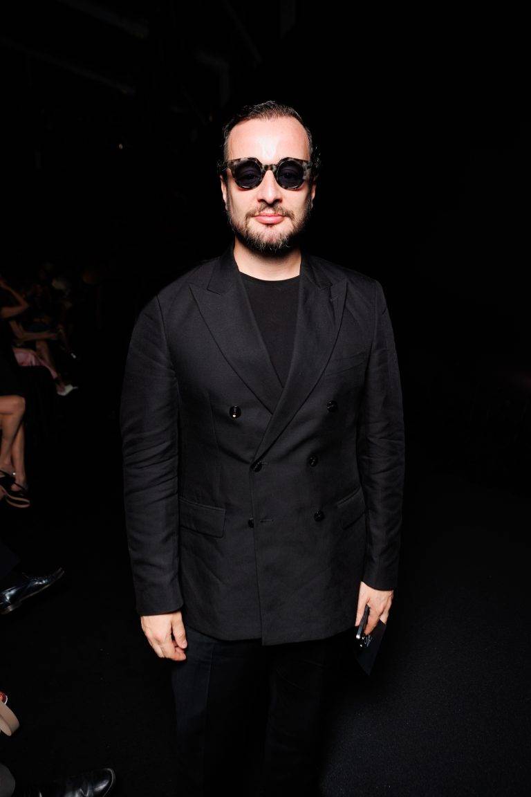  - ASHI’s Voluptuous Haute Couture Fashion Show Asserts His Exaggerated Femininity 