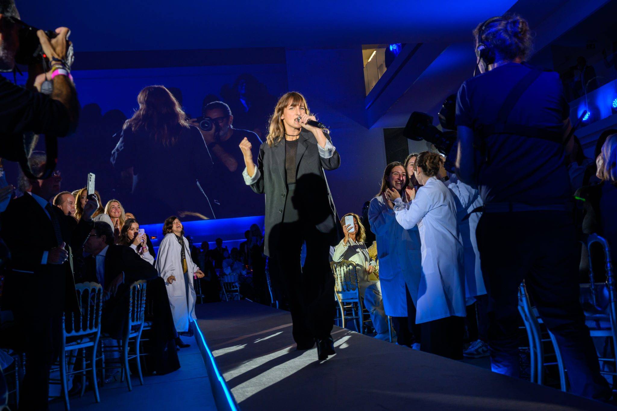  - HEROES for Imagine: Art and Solidarity in Support of Research on Genetic Diseases