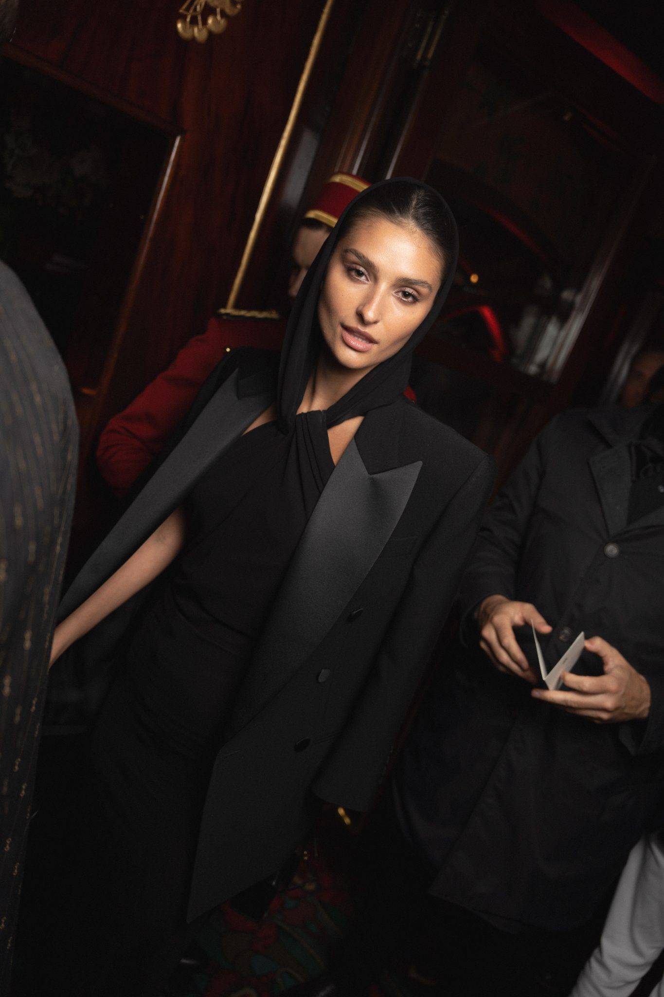  - Le grand bal de la mode chez Maxim’s renoue avec le meilleur de la Belle Époque