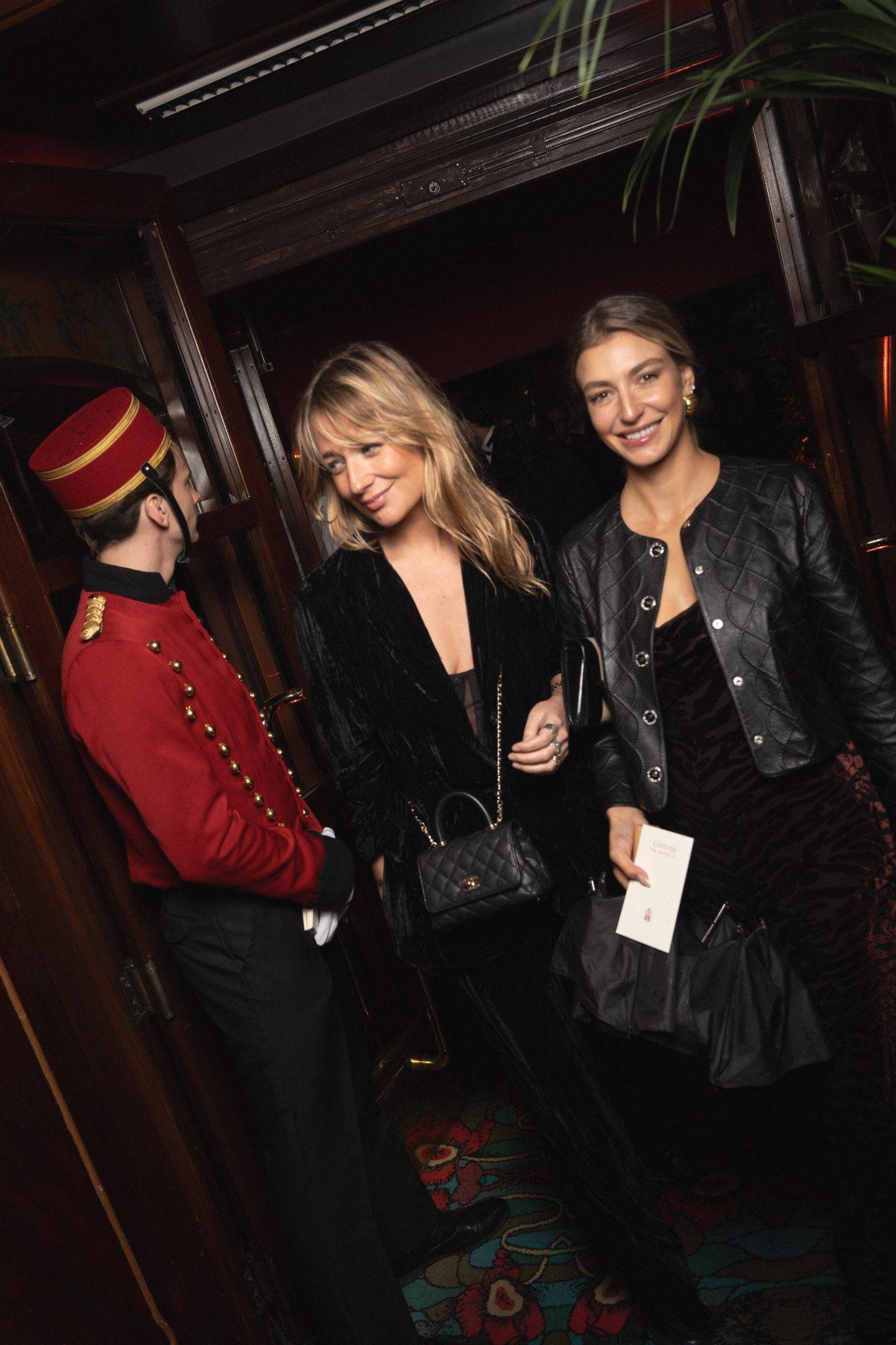  - Le grand bal de la mode chez Maxim’s renoue avec le meilleur de la Belle Époque