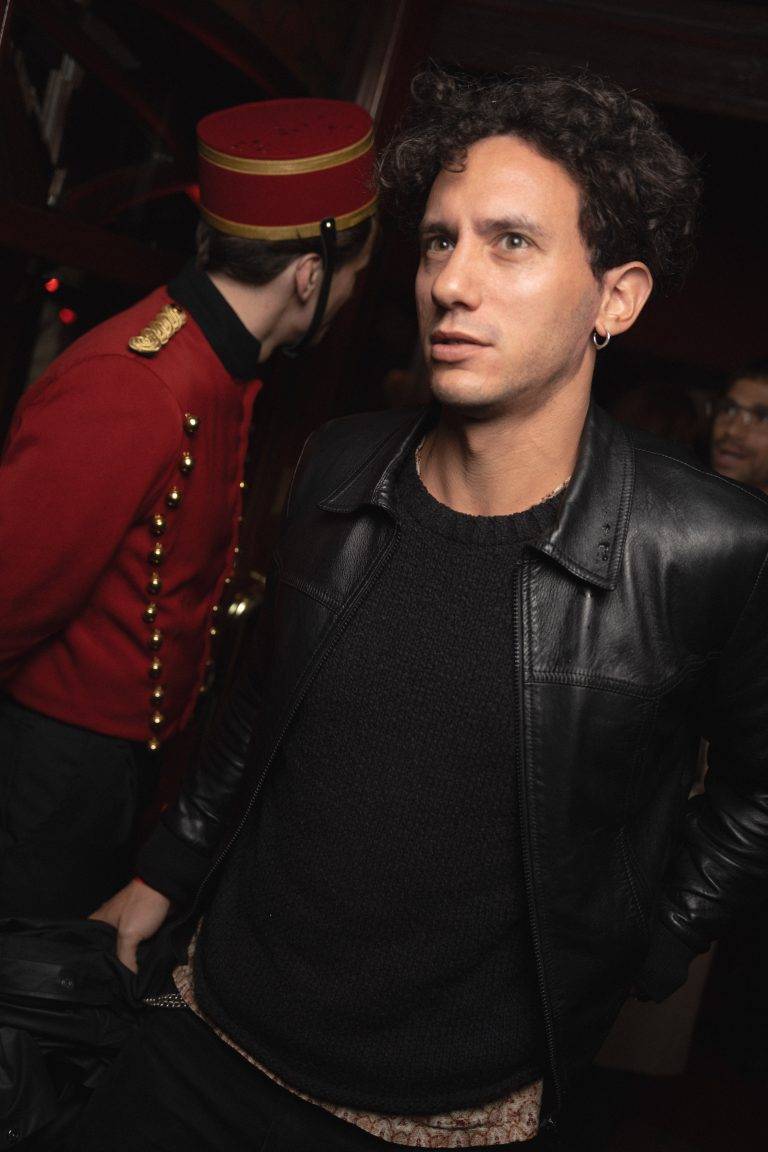  - A Stylish Evening at Maxim’s Gives Us a Taste of La Belle Époque