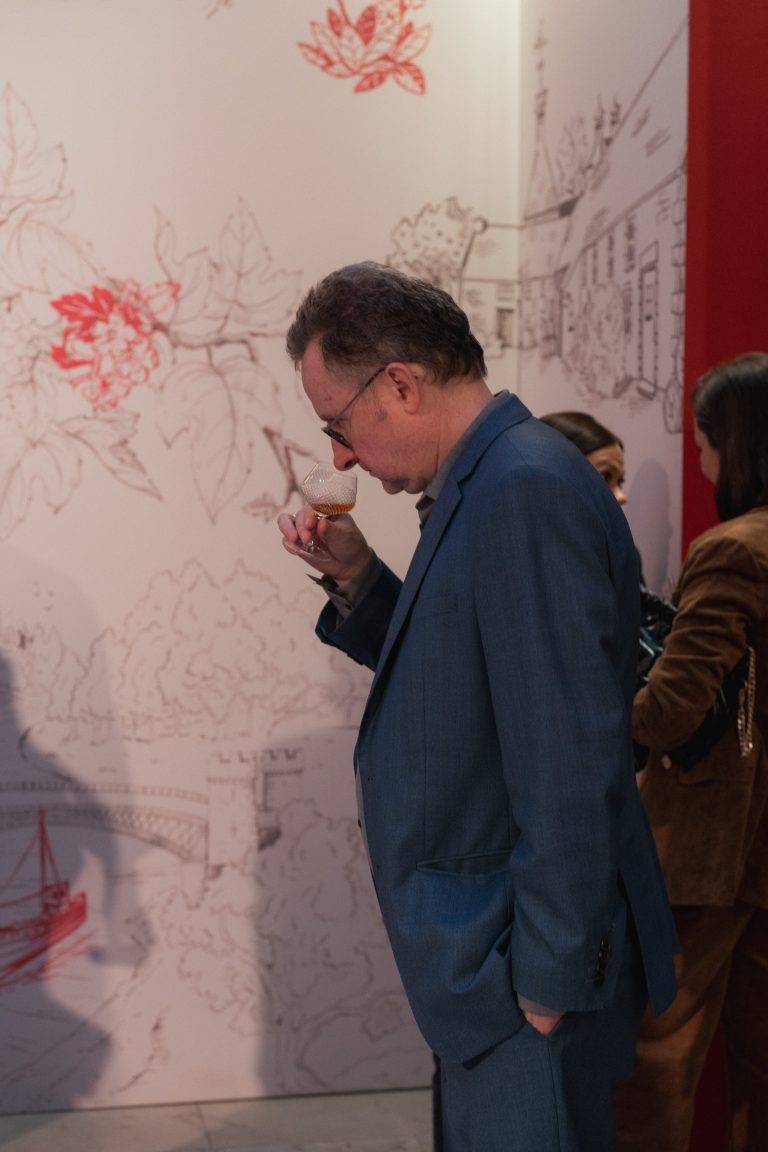  - La Maison Glenfiddich dévoile un Single Malt d’exception en collaboration avec l’artiste André Saraiva