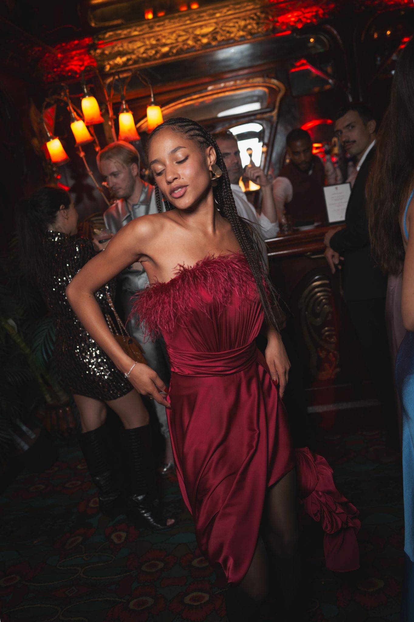  - Le grand bal de la mode chez Maxim’s renoue avec le meilleur de la Belle Époque