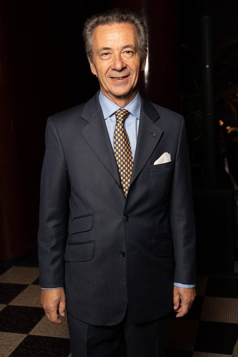  - Jean-Pierre Marois fait chevalier des Arts et des Lettres par Marc Lambron