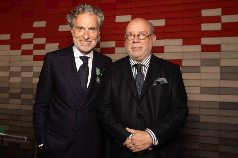  - Jean-Pierre Marois fait chevalier des Arts et des Lettres par Marc Lambron