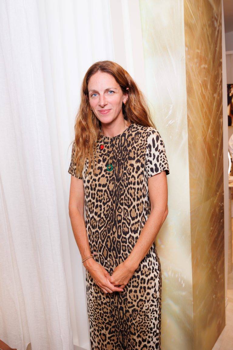  - NEUR|AÉ Takes Residence in Le Marais