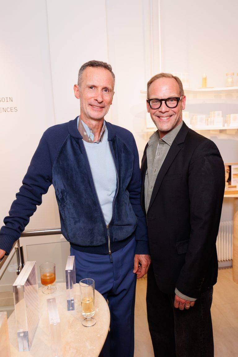  - NEUR|AÉ Takes Residence in Le Marais