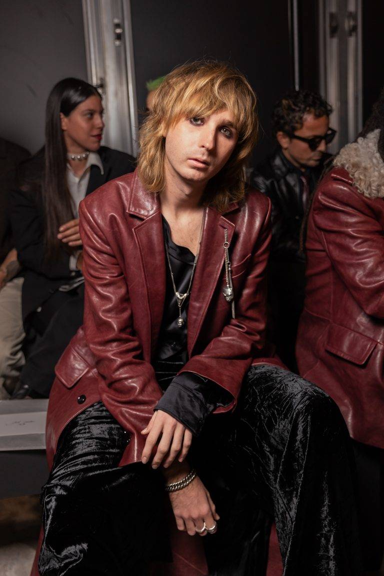  - Ann Demeulemeester SS25: A Royal Fling with Punk