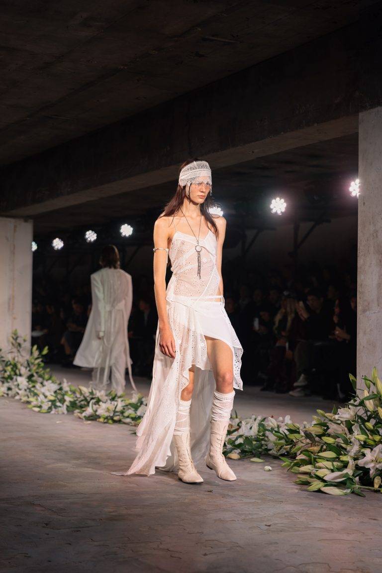 Ann Demeulemeester SS25: A Royal Fling with Punk
