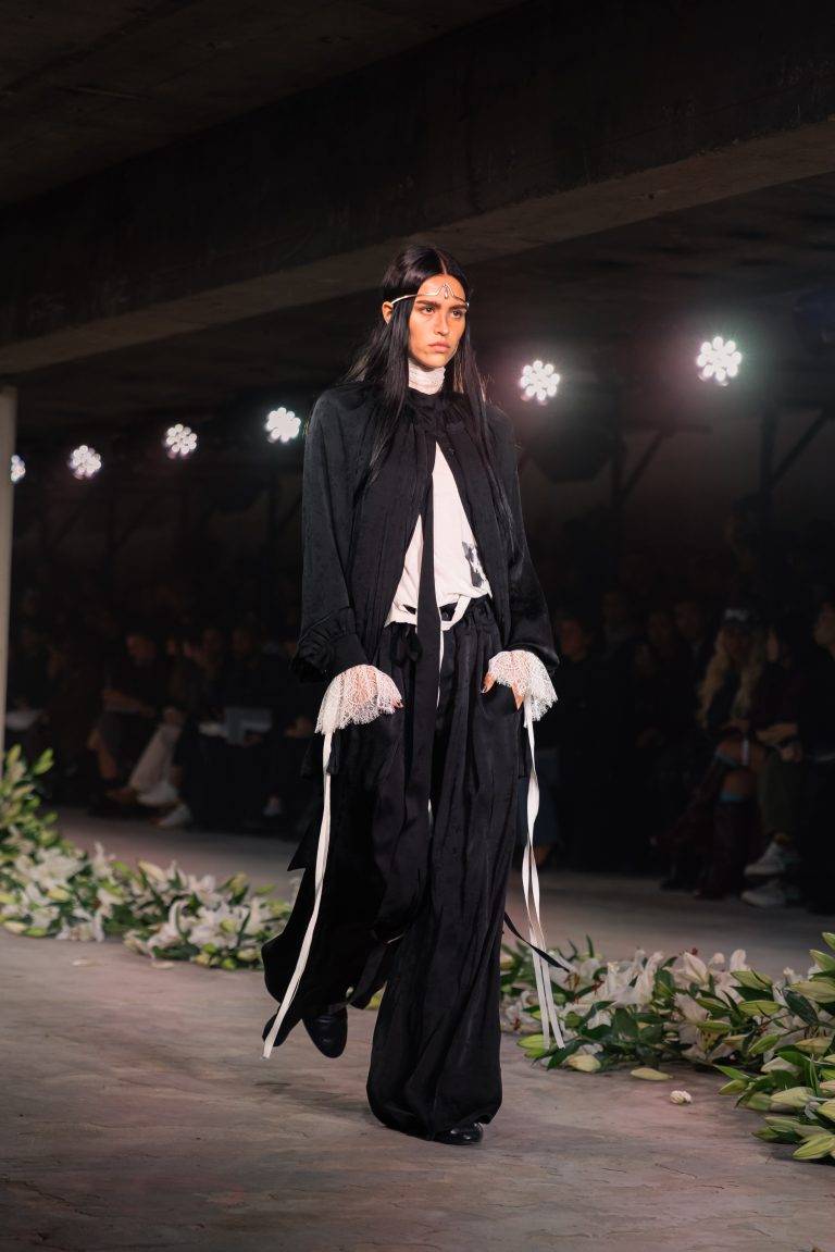  - Ann Demeulemeester SS25: A Royal Fling with Punk