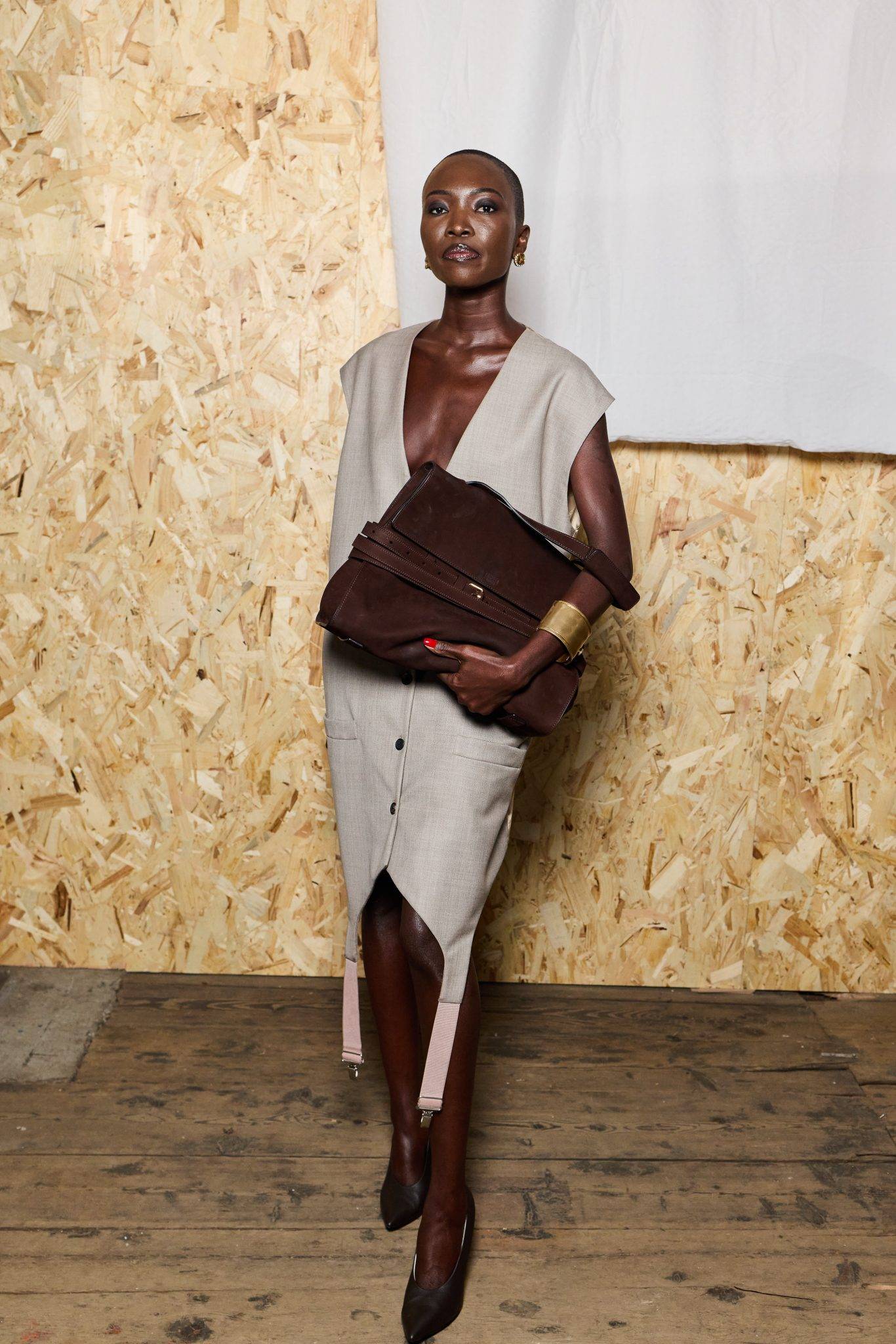  - Milan Meets London in Moschino’s Collection