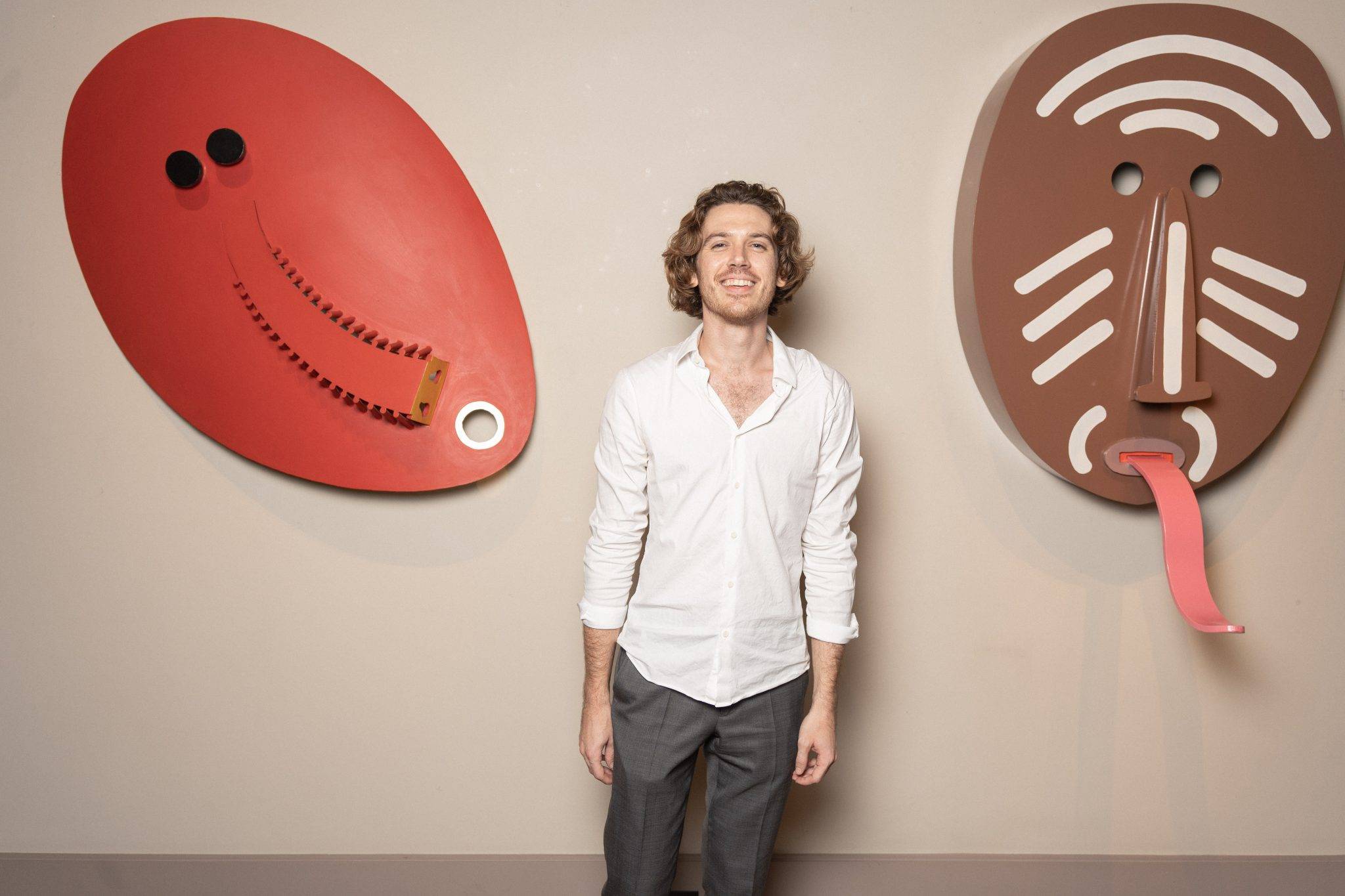  - Galerie Enrico Navarra Pays Tribute to Keith Haring’s Techno-Primitive Iconography