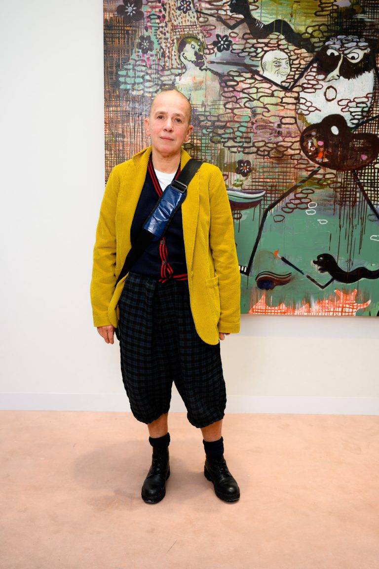  - La plus frénétique foire d’art contemporain, Art Basel Paris, attire les foules au Grand-Palais