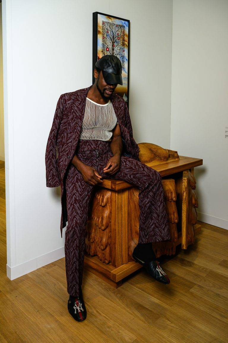  - La plus frénétique foire d’art contemporain, Art Basel Paris, attire les foules au Grand-Palais