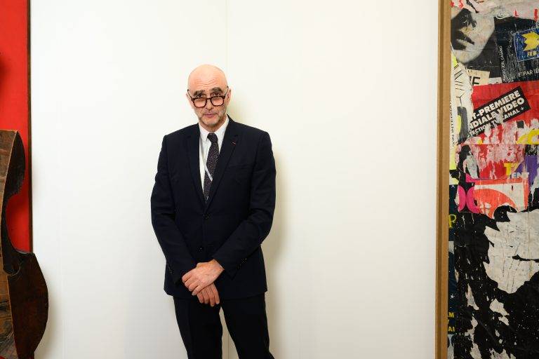  - La plus frénétique foire d’art contemporain, Art Basel Paris, attire les foules au Grand-Palais