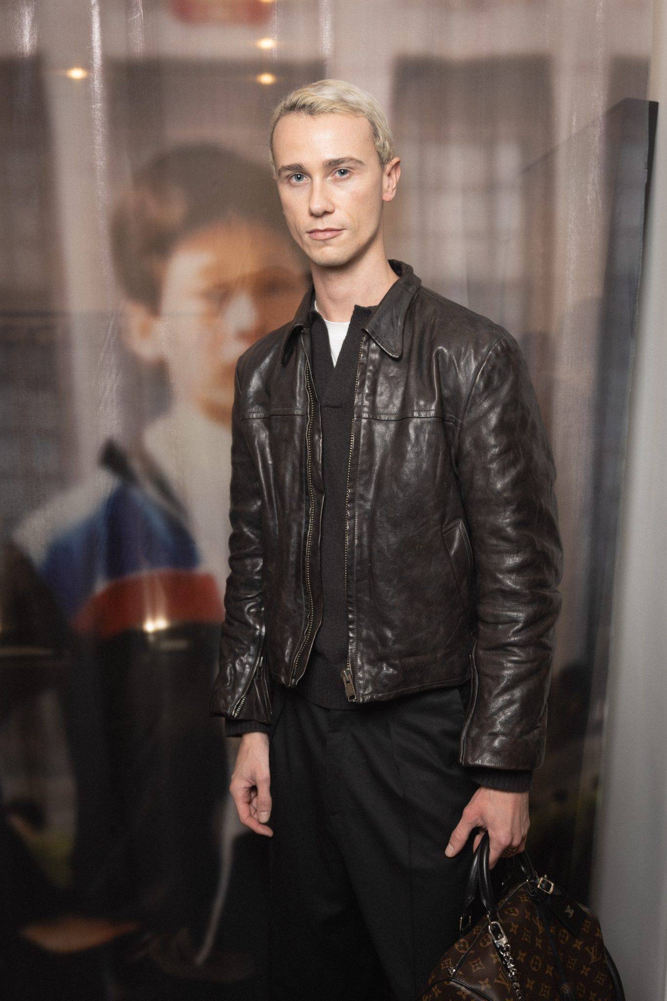  - SEAN SUEN Opens its First Parisian Pop-Up Store at Le Marais 