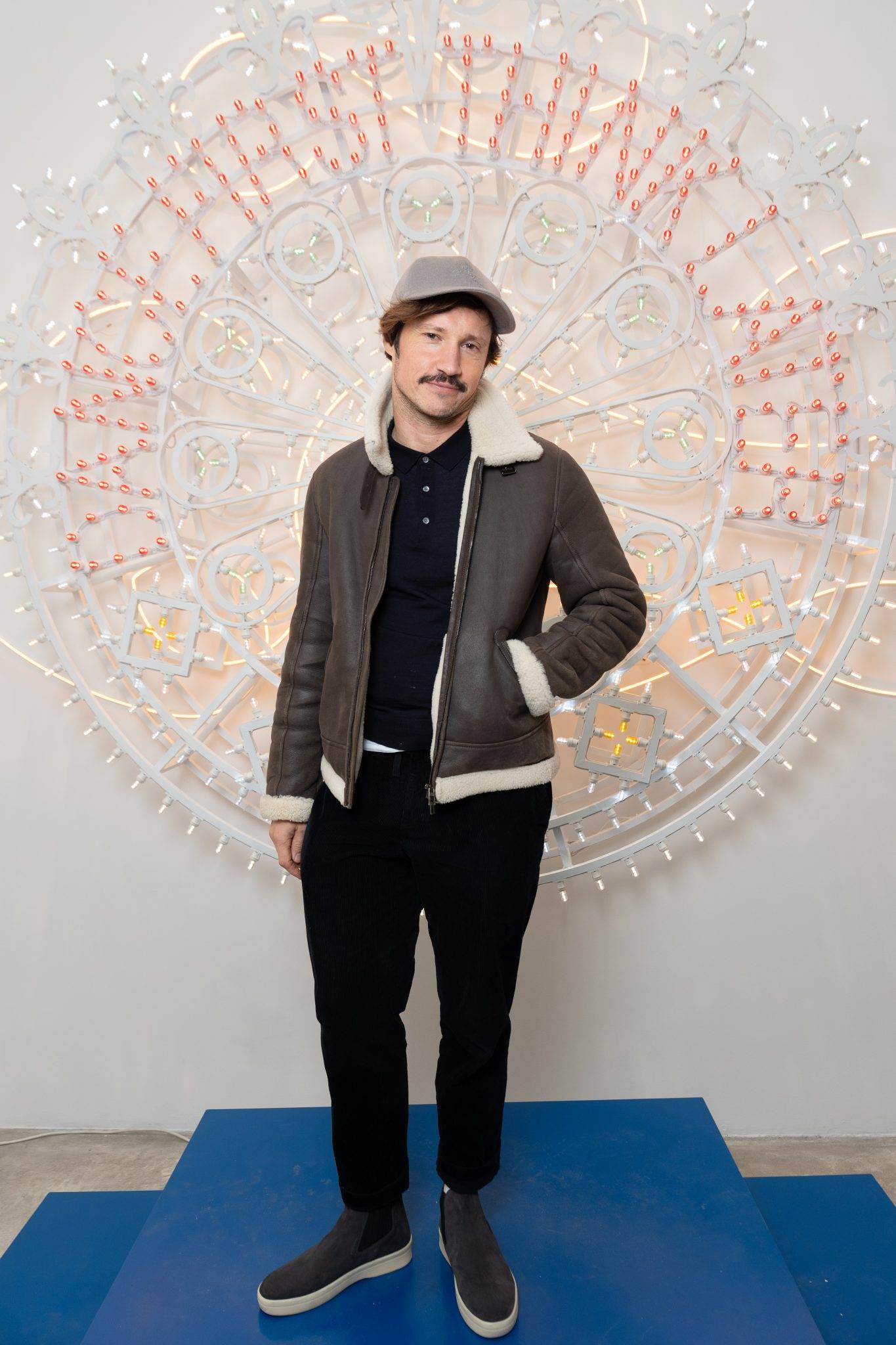  - Michel Rein présente Alliance des Corps, la première exposition personnelle de Marinella Senatore à la galerie