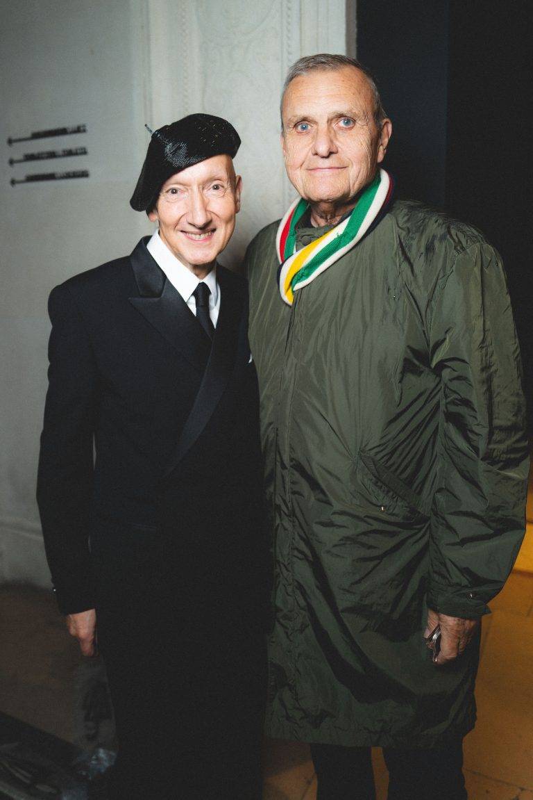  - Les créations de Stephen Jones s’élèvent au rang d’œuvres d’art au Palais Galliera