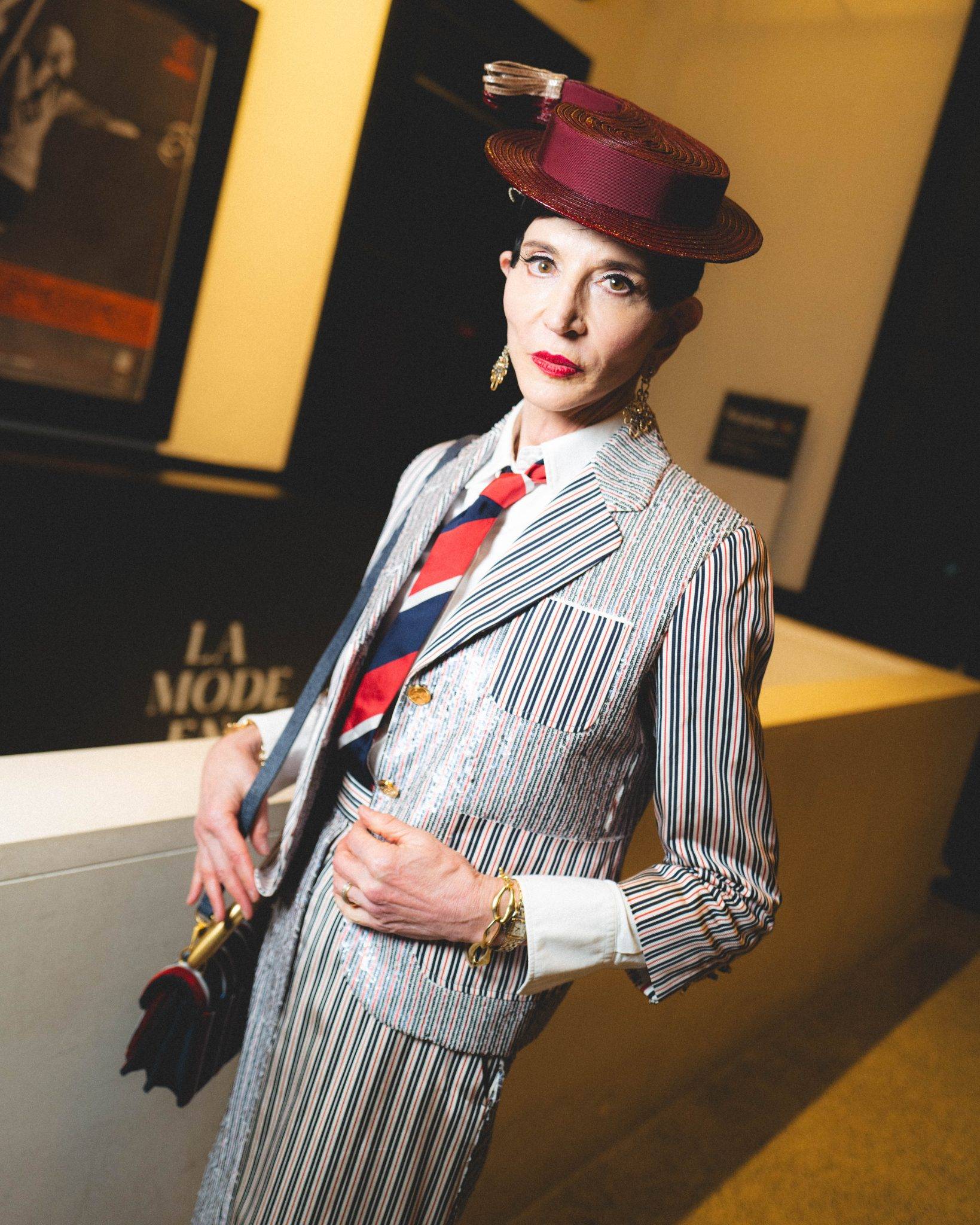  - Les créations de Stephen Jones s’élèvent au rang d’œuvres d’art au Palais Galliera