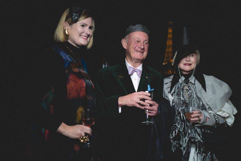  - Les créations de Stephen Jones s’élèvent au rang d’œuvres d’art au Palais Galliera