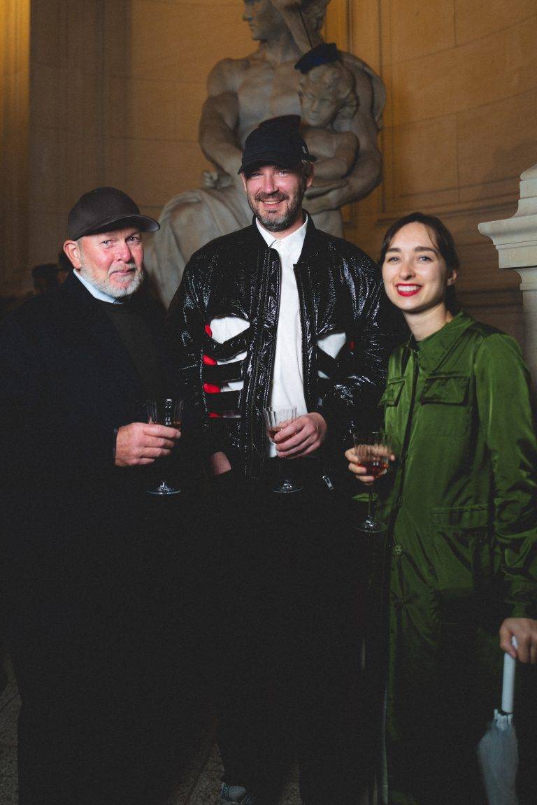  - Les créations de Stephen Jones s’élèvent au rang d’œuvres d’art au Palais Galliera