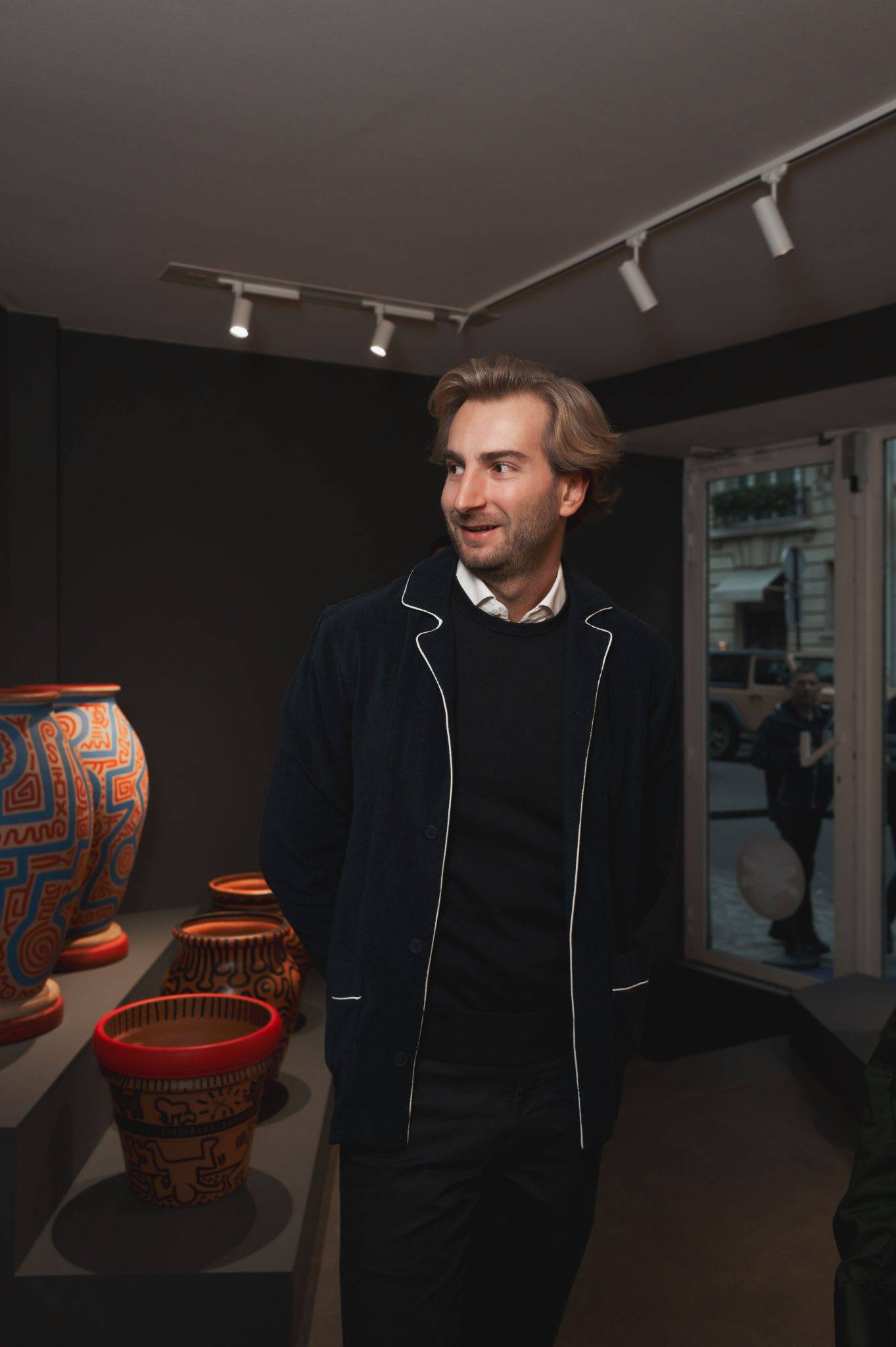  - Galerie Enrico Navarra Pays Tribute to Keith Haring’s Techno-Primitive Iconography