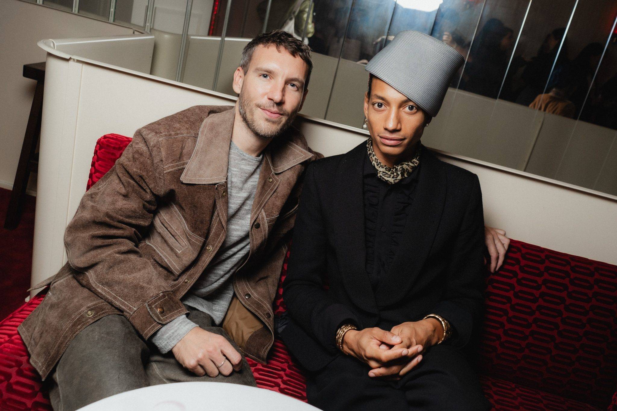  - Uniqlo X Louvre by Camille Henrot : une collaboration artistique pleine de style