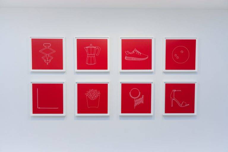 La galerie Cristea Roberts expose les objets iconiques de Michael Craig-Martin