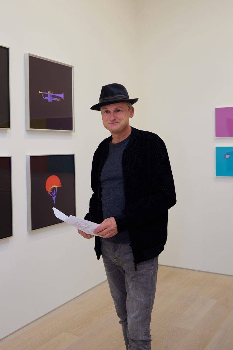  - La galerie Cristea Roberts expose les objets iconiques de Michael Craig-Martin