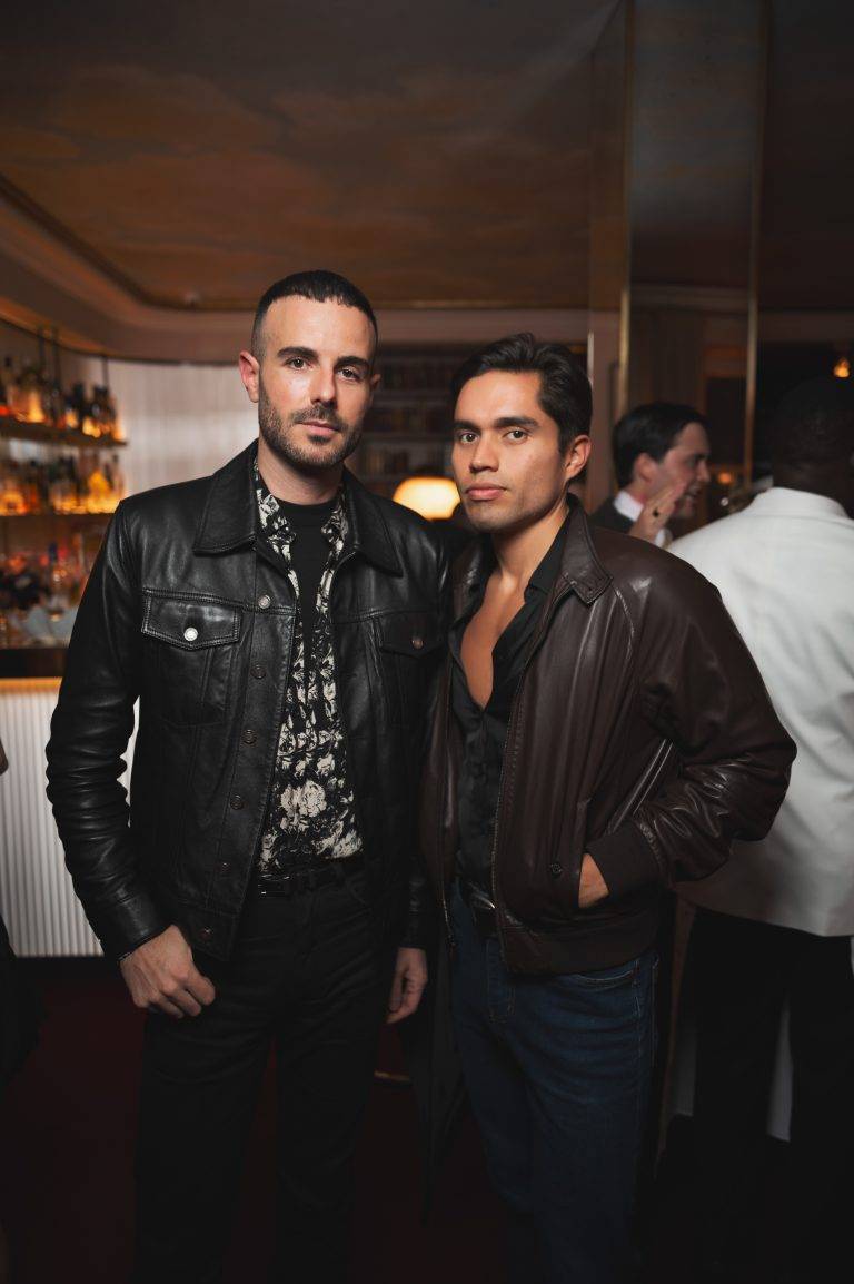  - Reformation et Clare Waight Keller célèbrent leur nouvelle collaboration à L’Hôtel Particulier de Montmartre