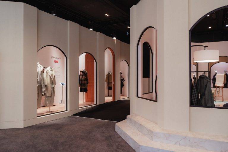 UNIQLO organise une exposition à Paris intitulé L’art et la science du Lifewear