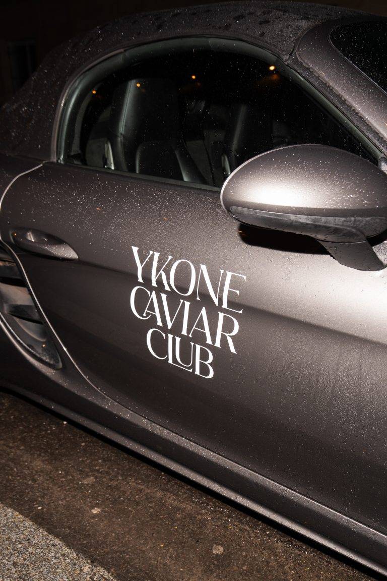 YKONE célèbre l’excellence française lors d’une soirée exclusive à la Maison Prunier