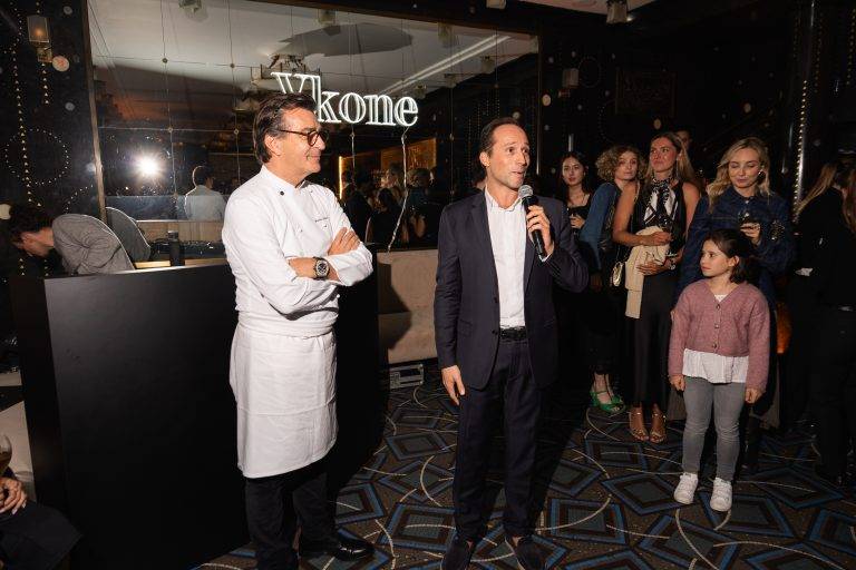  - YKONE célèbre l’excellence française lors d’une soirée exclusive à la Maison Prunier
