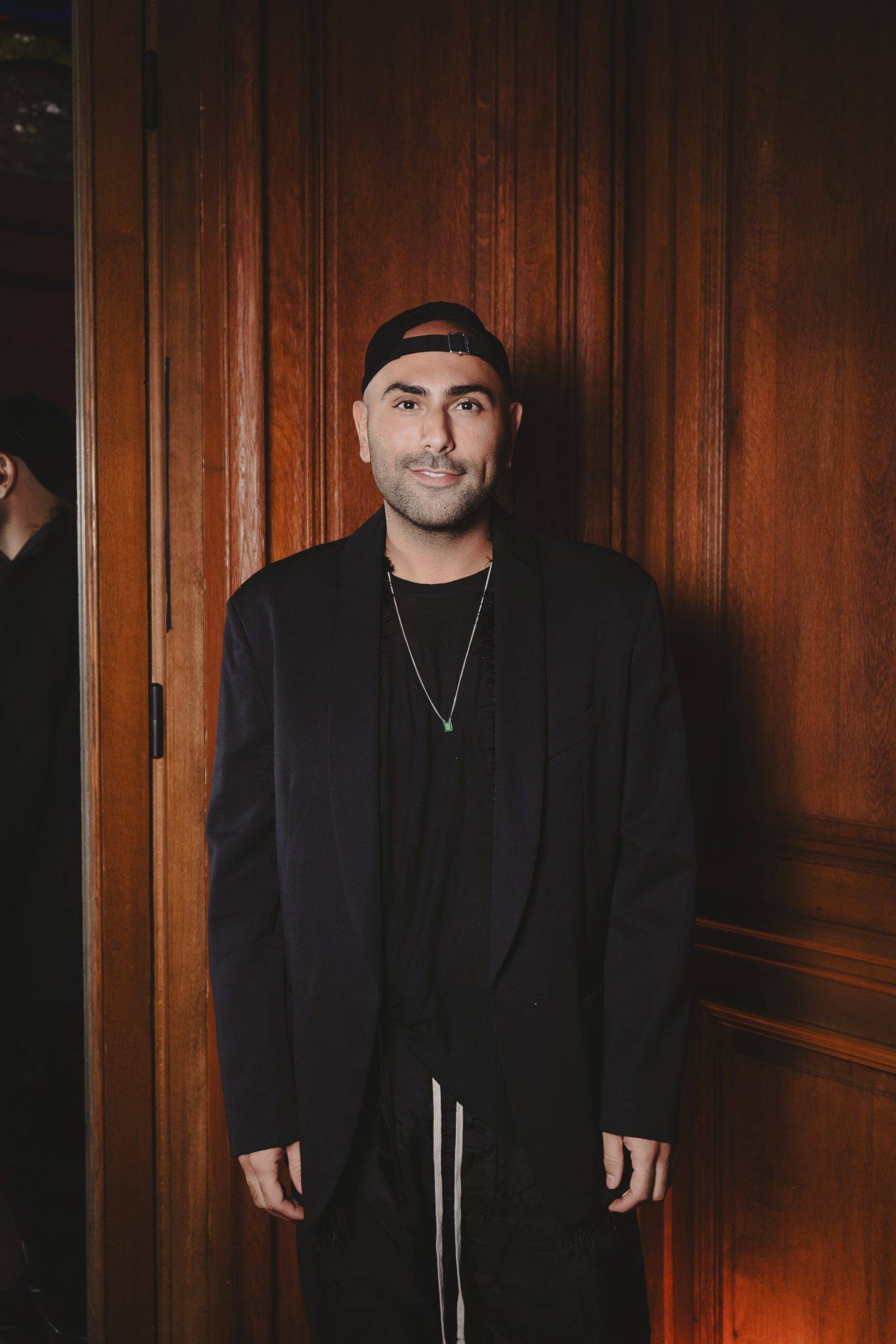  - La 2e édition de Design Miami pousse les portes de Karl Lagerfeld avec Roham Shamekh