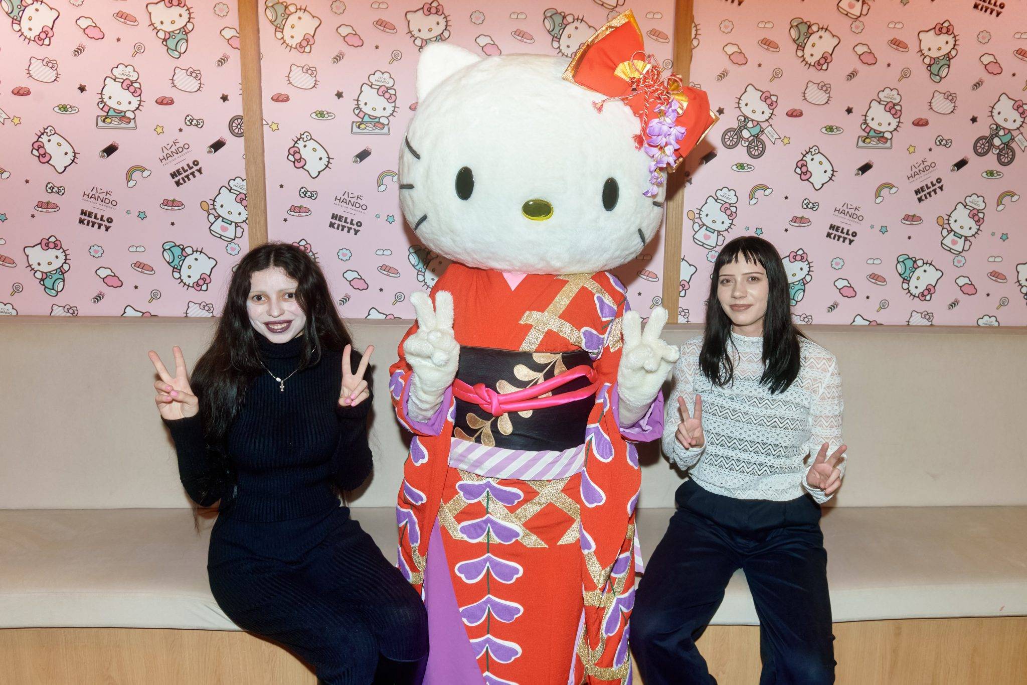  - Hando et Hello Kitty ouvrent un pop up 100% kawaii