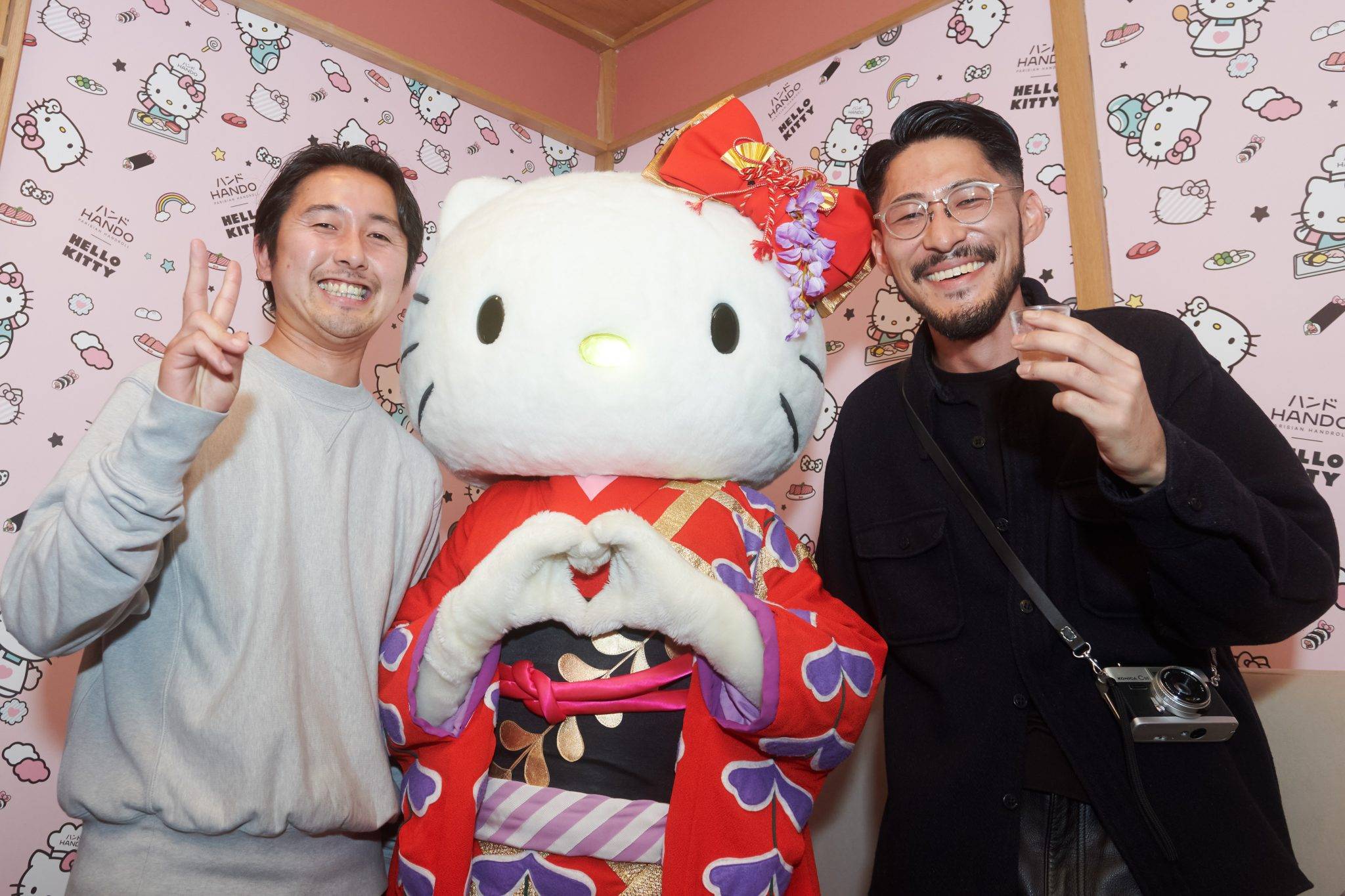  - A Kawaii Pop-Up Store by Hando and Hello Kitty