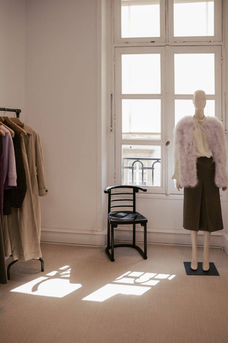 Yves Salomon a présenté sa collection Printemps – Été 25 dans le cadre de la Paris Fashion Week 
