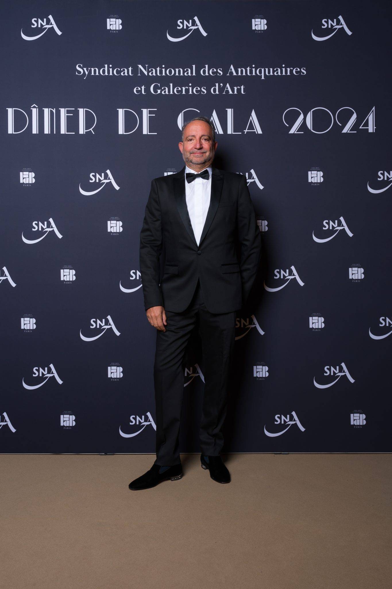  - Le fabuleux dîner du Syndicat National des Antiquaires et Galeries d’Art – sous la nef du Grand Palais à l’occasion de FAB Paris