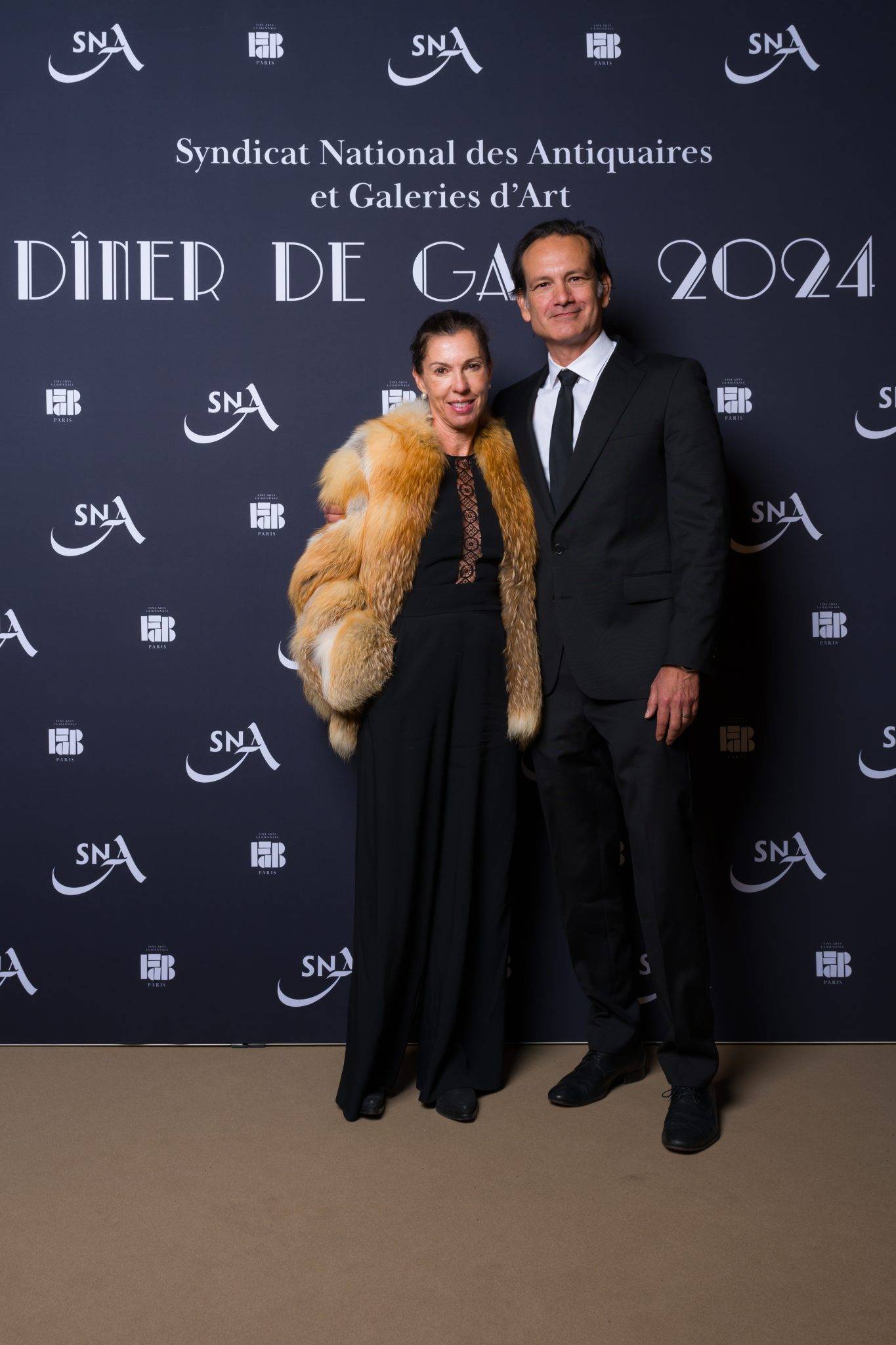  - Le fabuleux dîner du Syndicat National des Antiquaires et Galeries d’Art – sous la nef du Grand Palais à l’occasion de FAB Paris