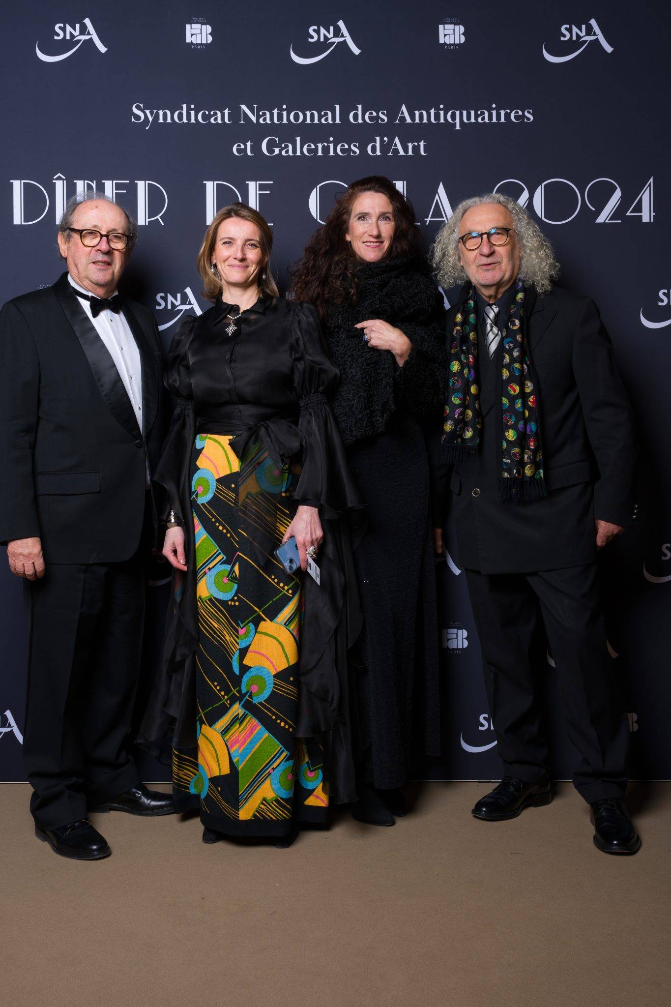  - Le fabuleux dîner du Syndicat National des Antiquaires et Galeries d’Art – sous la nef du Grand Palais à l’occasion de FAB Paris