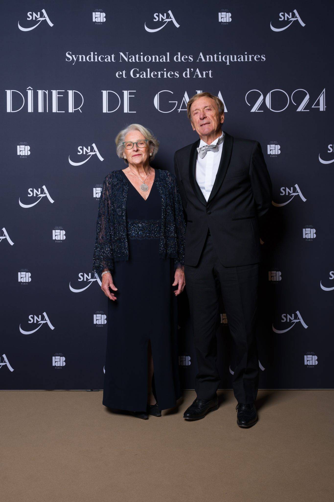  - Le fabuleux dîner du Syndicat National des Antiquaires et Galeries d’Art – sous la nef du Grand Palais à l’occasion de FAB Paris