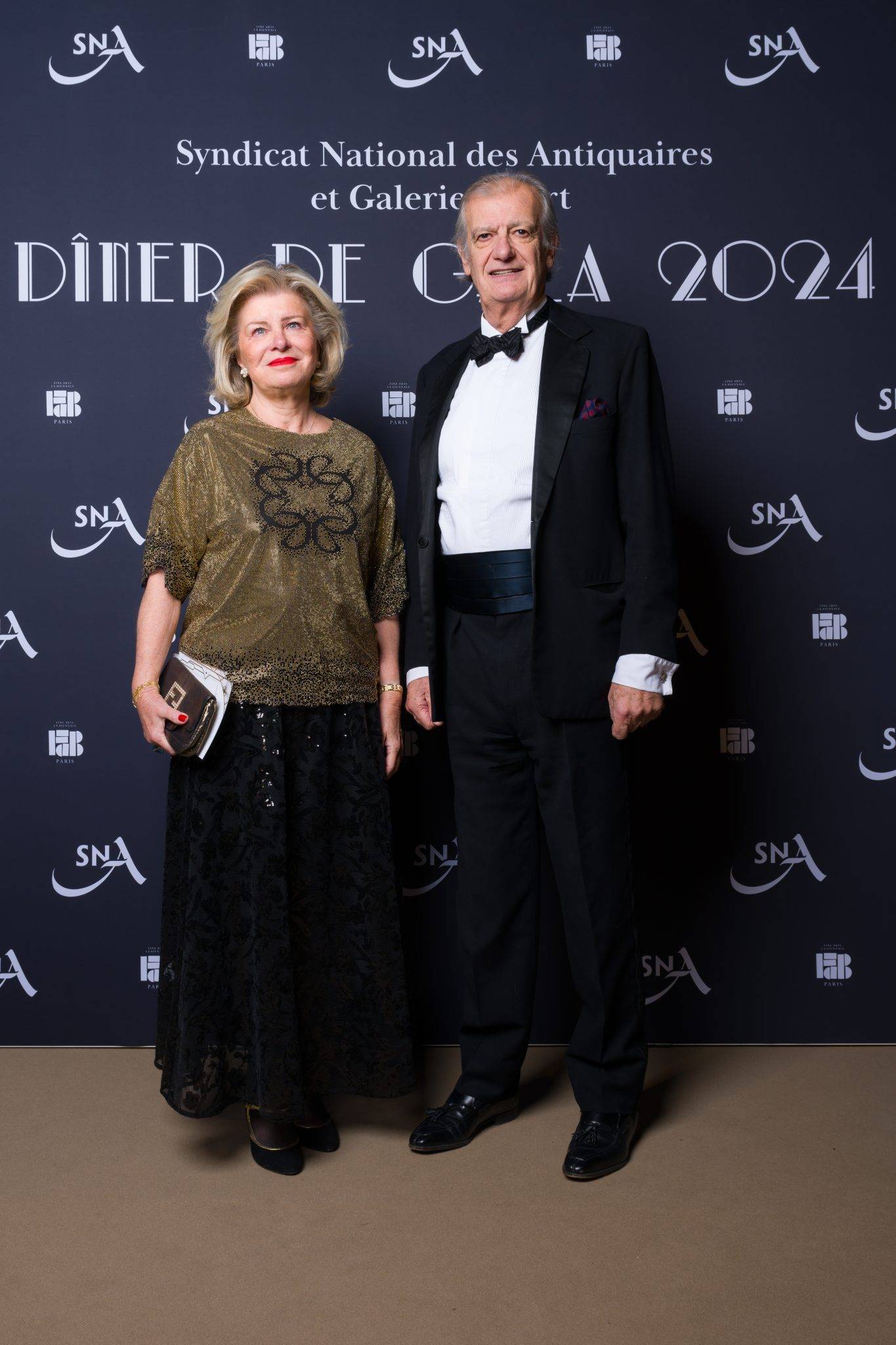  - Le fabuleux dîner du Syndicat National des Antiquaires et Galeries d’Art – sous la nef du Grand Palais à l’occasion de FAB Paris