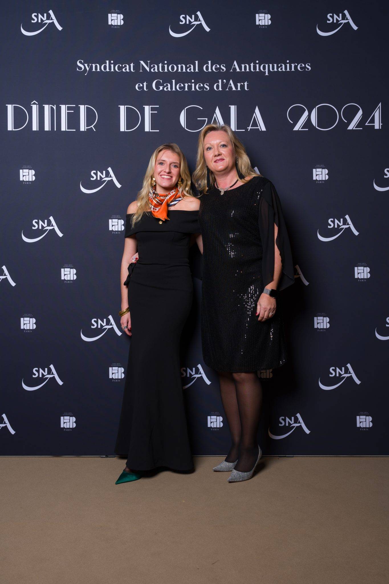  - Le fabuleux dîner du Syndicat National des Antiquaires et Galeries d’Art – sous la nef du Grand Palais à l’occasion de FAB Paris