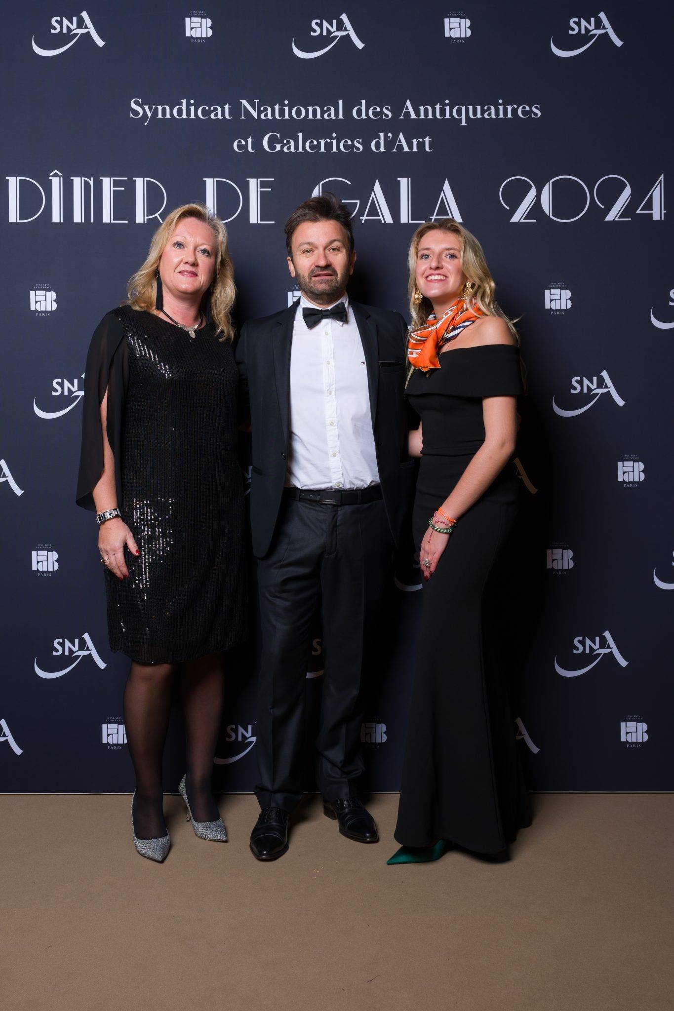  - Le fabuleux dîner du Syndicat National des Antiquaires et Galeries d’Art – sous la nef du Grand Palais à l’occasion de FAB Paris