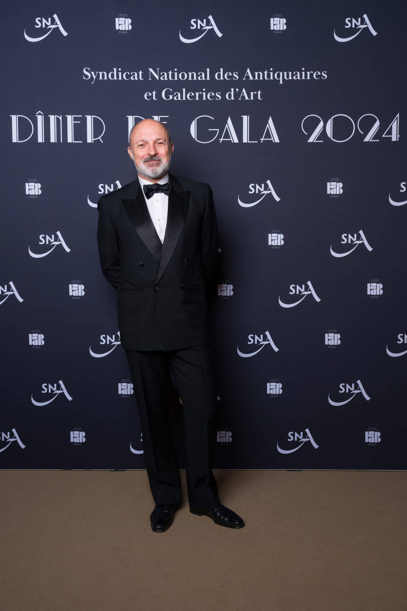  - Le fabuleux dîner du Syndicat National des Antiquaires et Galeries d’Art – sous la nef du Grand Palais à l’occasion de FAB Paris