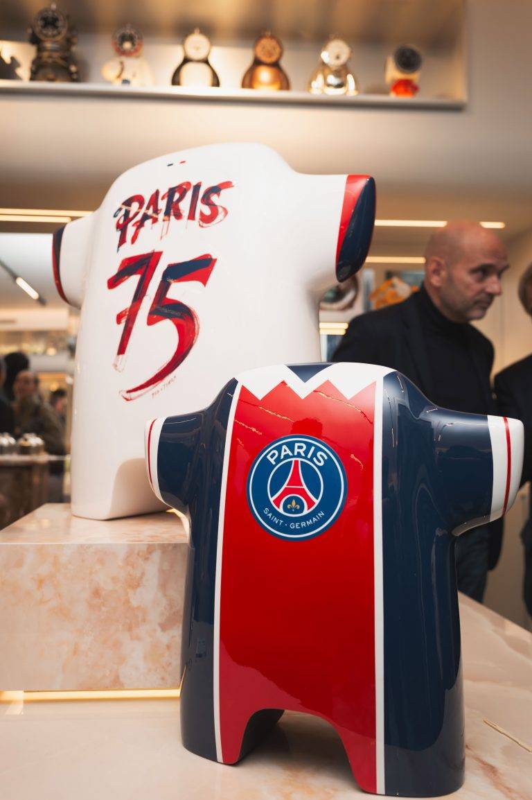 Au croisement de l’art et du football, Leblon Delienne s’associe au Paris Saint-Germain