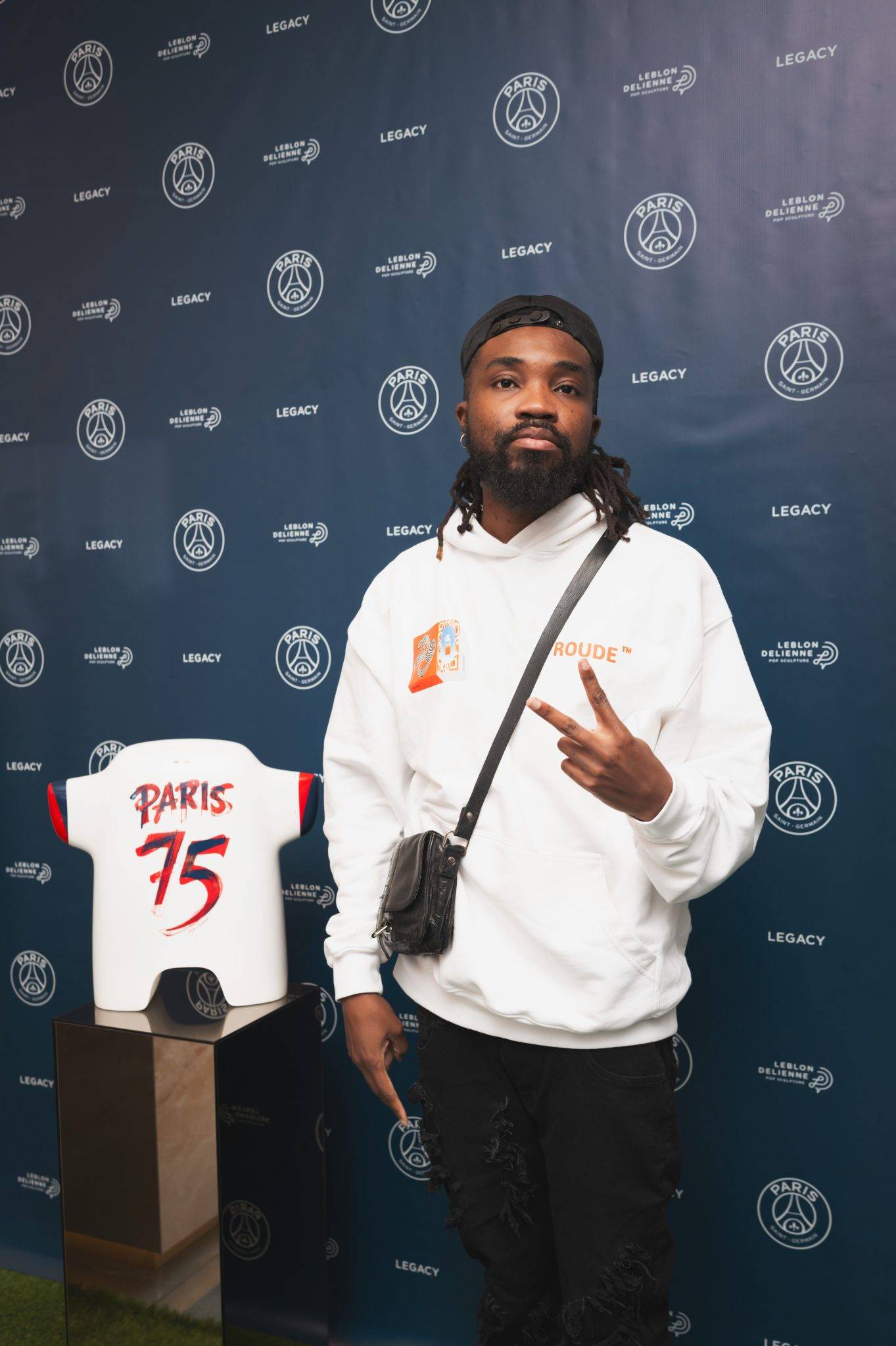  - Au croisement de l’art et du football, Leblon Delienne s’associe au Paris Saint-Germain